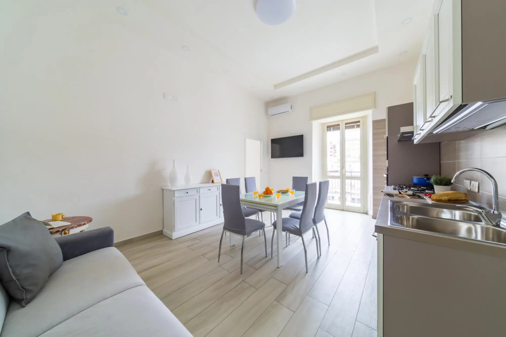 Chiara Modern Apartment