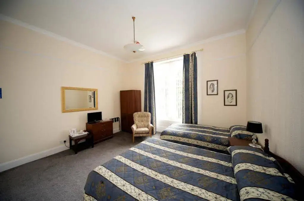 Dellwood Hotel