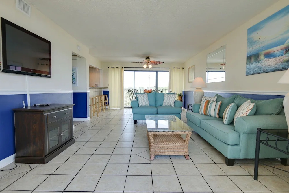 Moondrifter Condominiums
