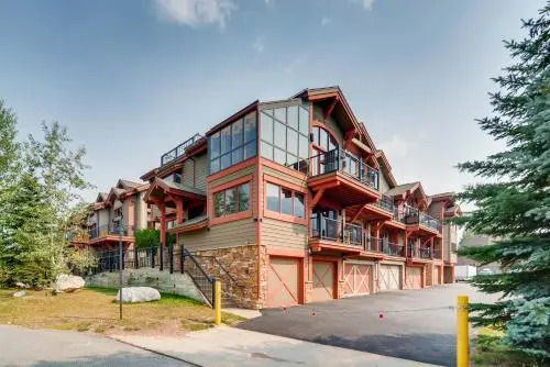 The Penthouse at Marina Park