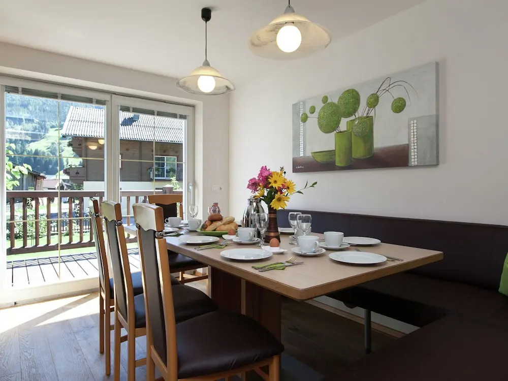 Chic Chalet near Ski Area in Bramberg am Wildkogel