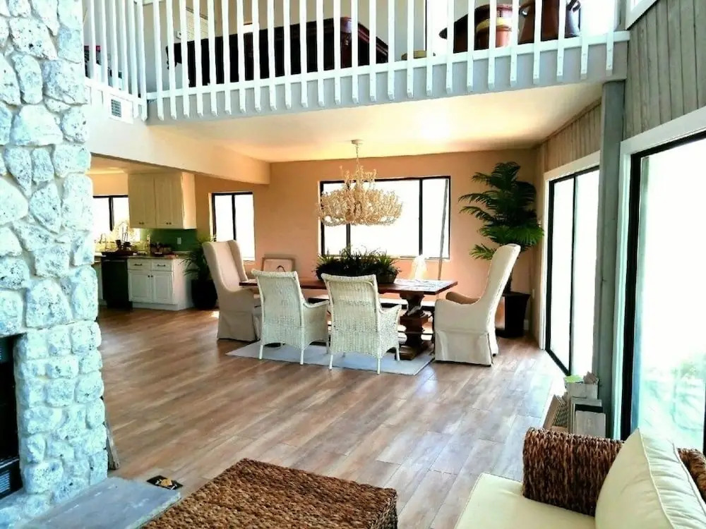 Seas The Day 5 Bedroom Home