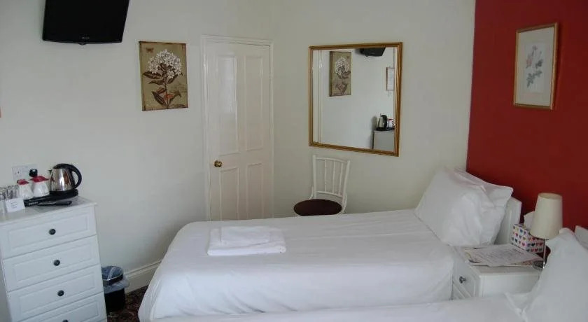 Hotel 17