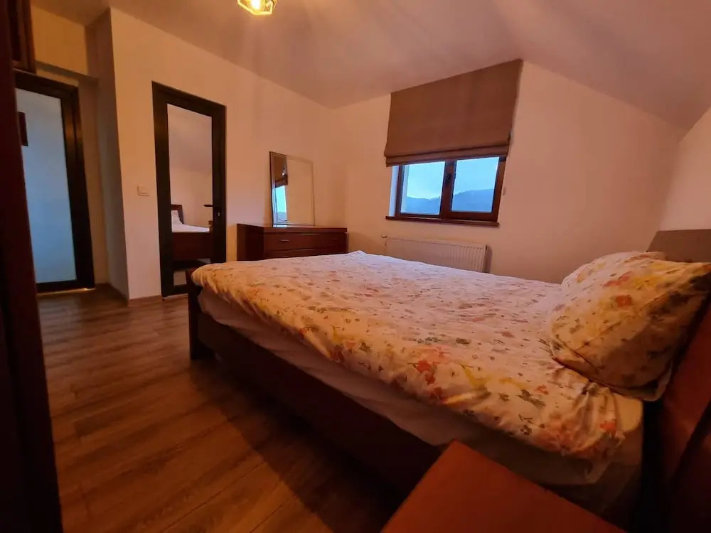 Rocktop Refuge In Rasnov