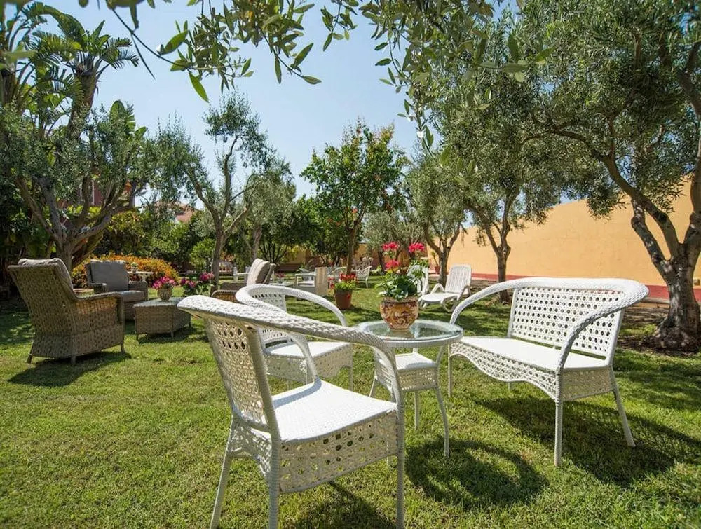 Villa del Papiro Charme Apartments