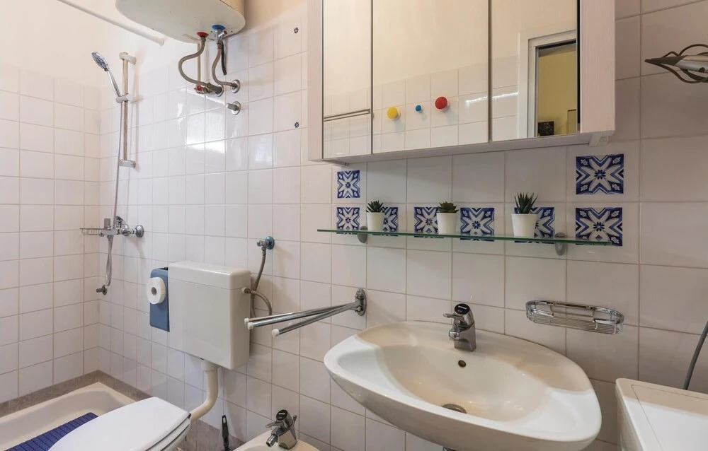 Nice Apartment in Medulin With Wifi and 2 Bedrooms