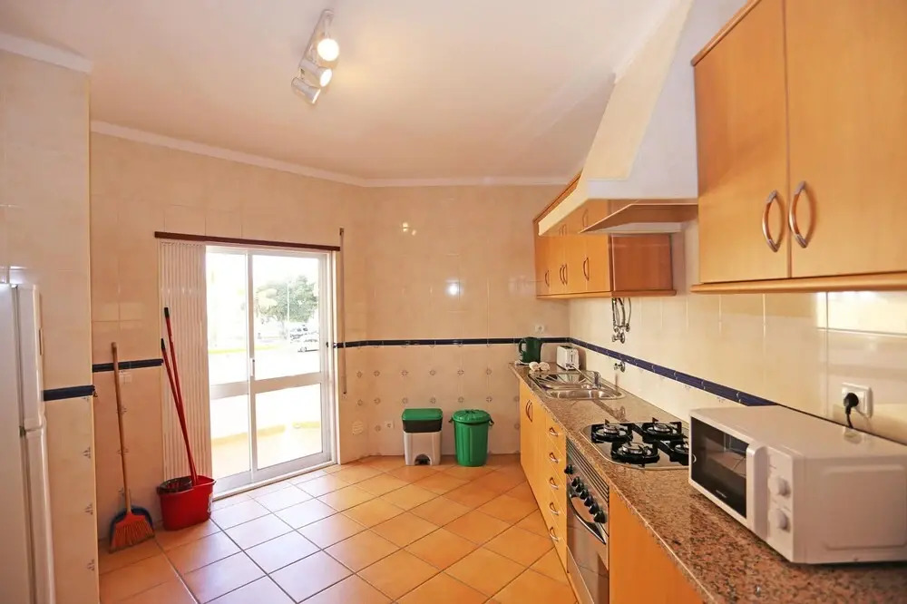 EE 02 - Bedroom 2 in Rossio Entrance Guesthouse