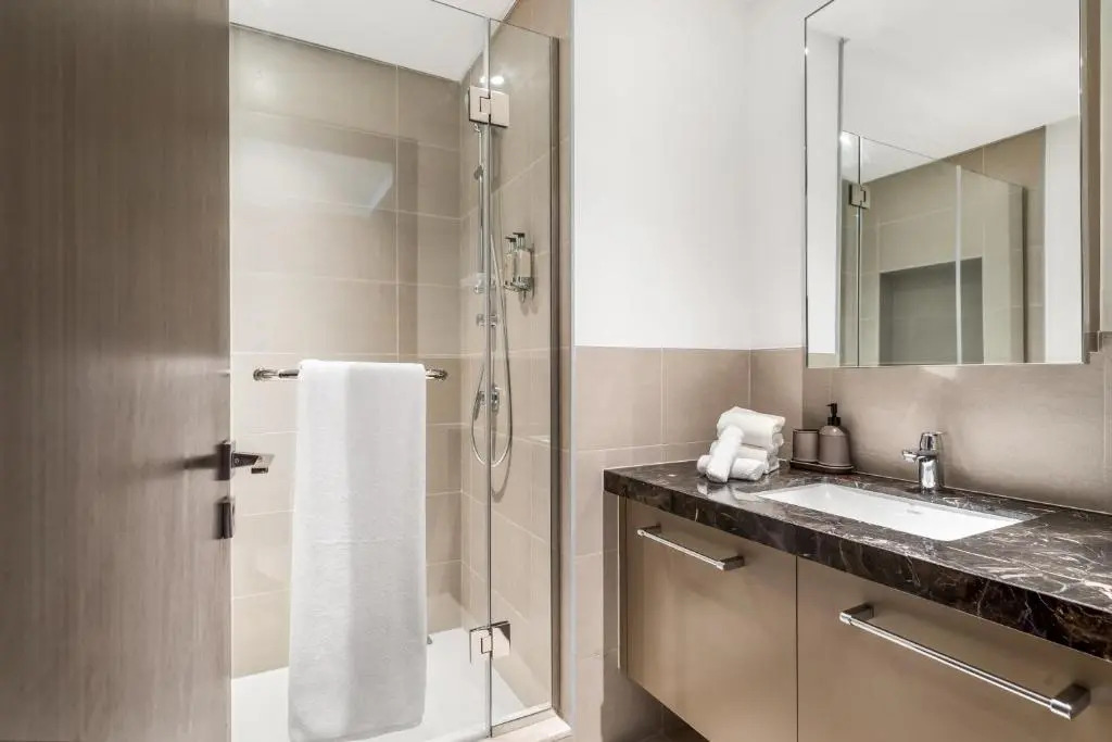 Monty - High-End Chic Apartment, Close to Burj Khalifa