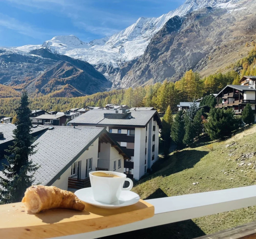 Impeccable 3-bed Duplex Penthouse in Saas-fee
