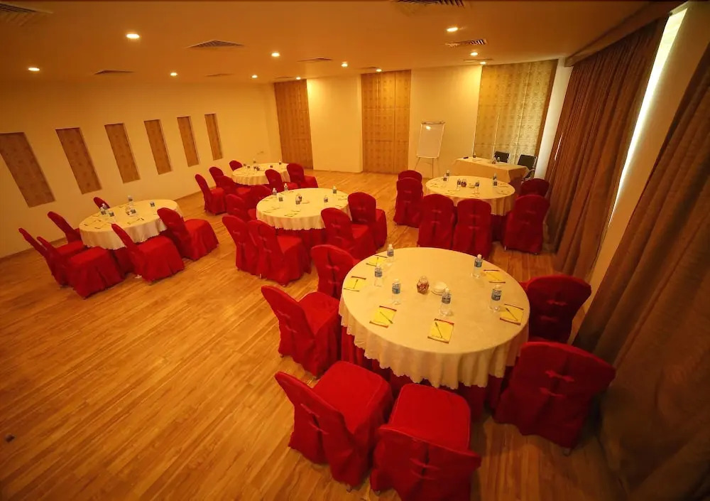 Lahari Resorts