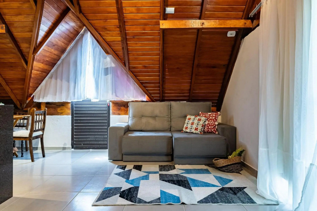 271 - Excelente loft em Mariscal