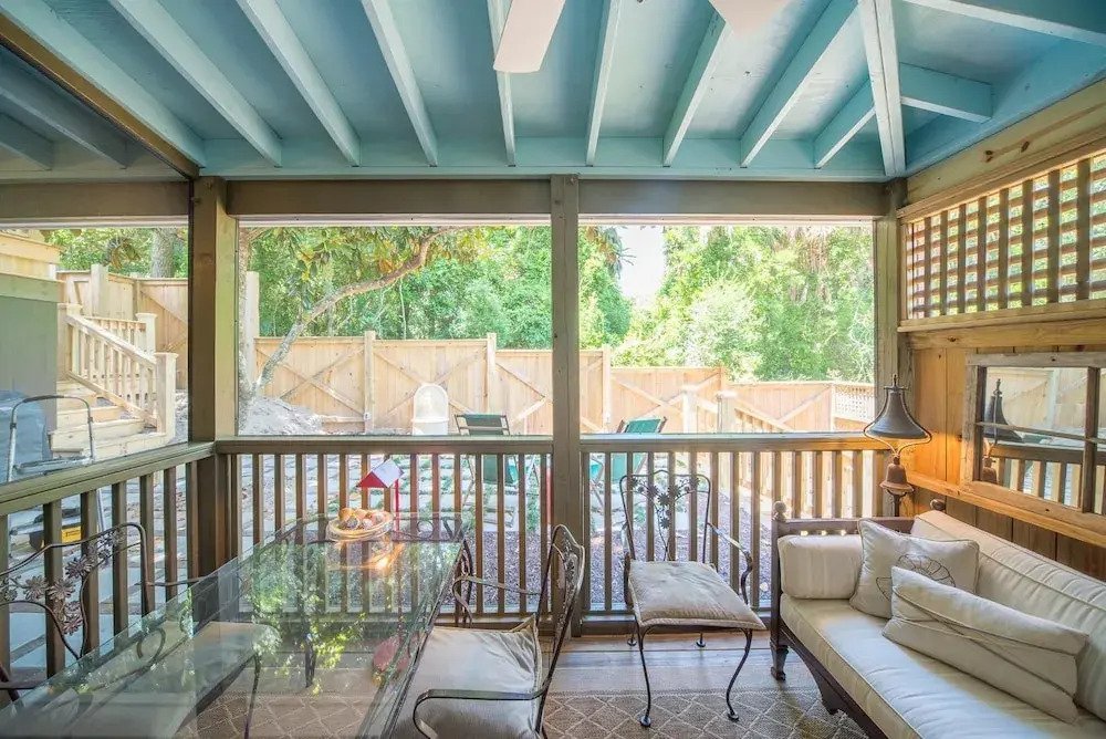 Erie The 213 E Hideaway 1 Bedroom Holiday Home By My Ocean Rentals
