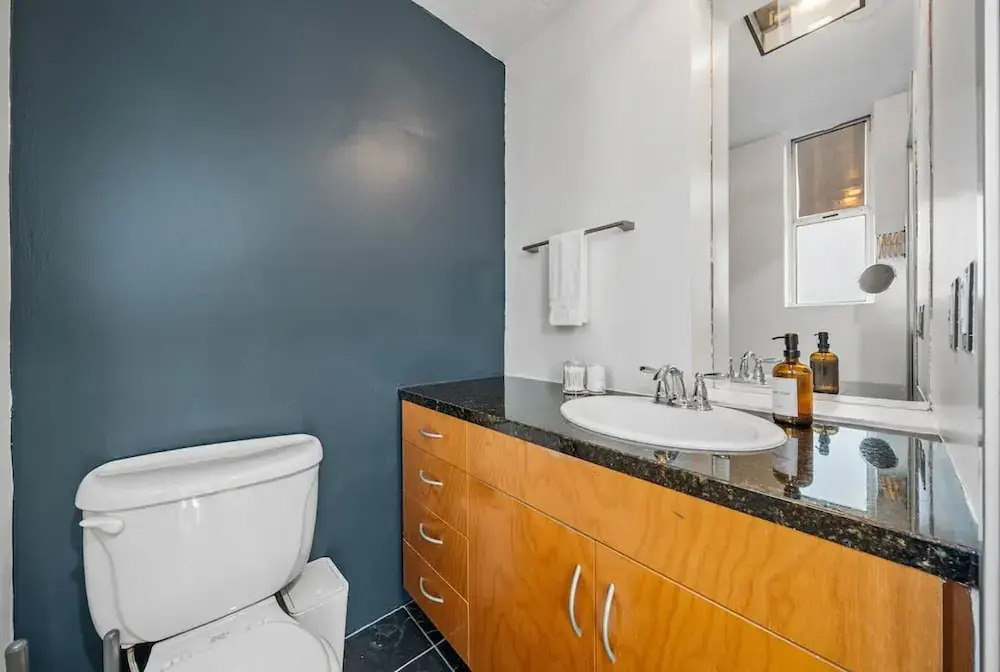 Gaslamp Row House - Sleeps 8 Private Garage AC