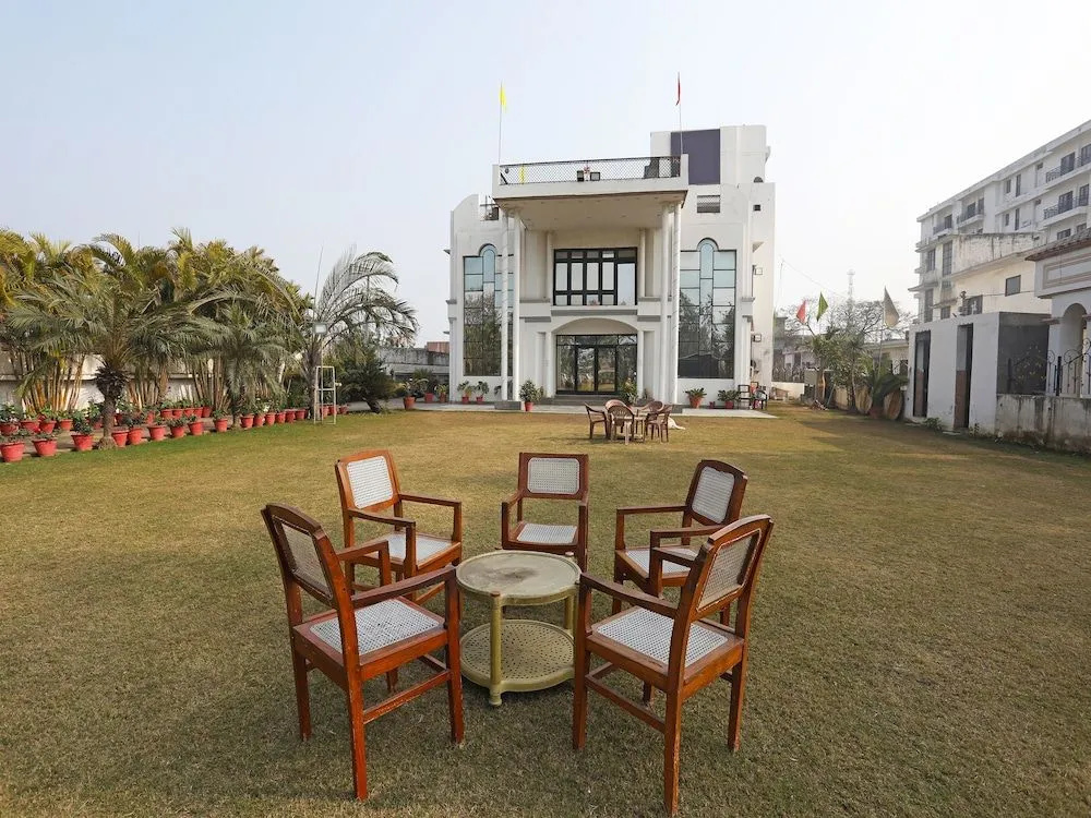 OYO 11538 Shree Kanha Shyam Hotel & Banquet