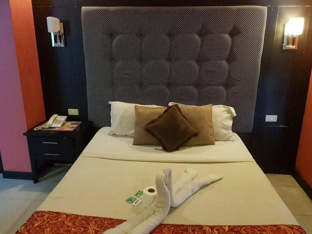 Micro Star Inn - Essensa Inn