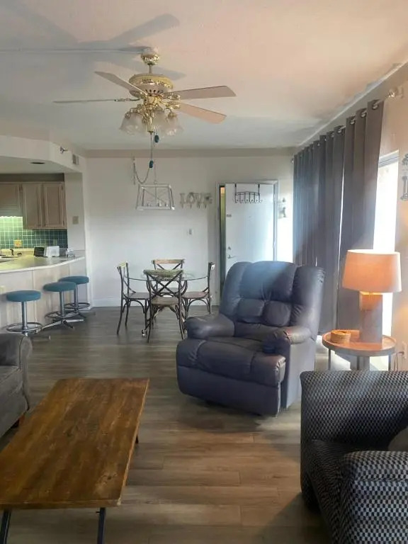 River Place Condos #610 3BD