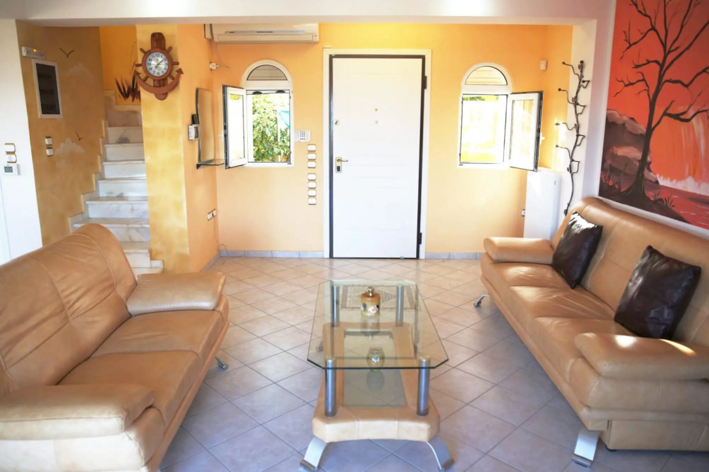 Schinias Bright Spacious Maisonette-panoramic View