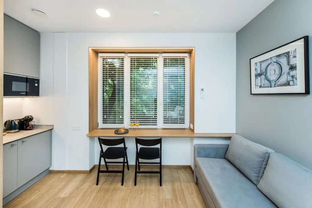 River city apartments No. 3 by URBAN RENT