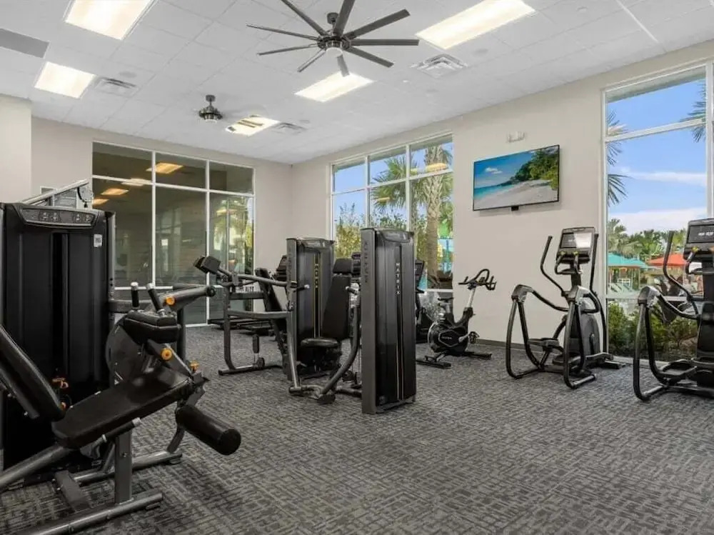 3417lw · Brand New 7 Bedroom With Pool /spa/ Themed, Close