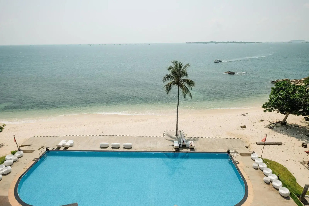 Bintan Pearl Beach Resort