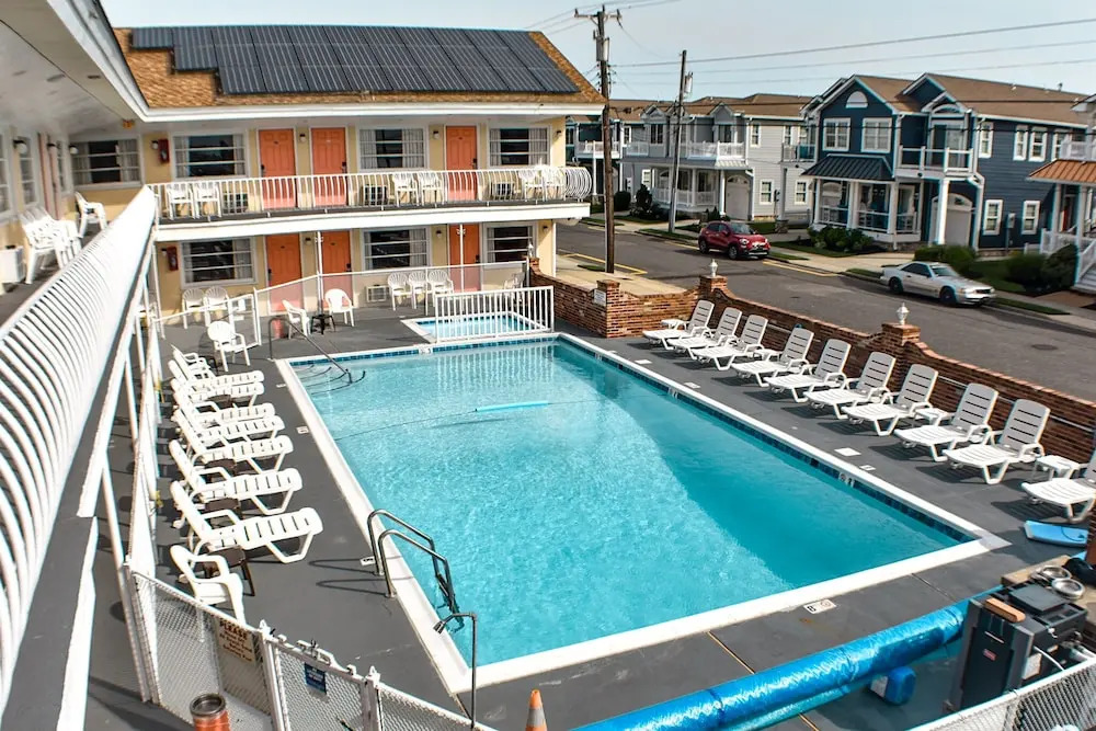 Blue Water Motel