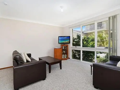 Toowoon Bay Townhouse