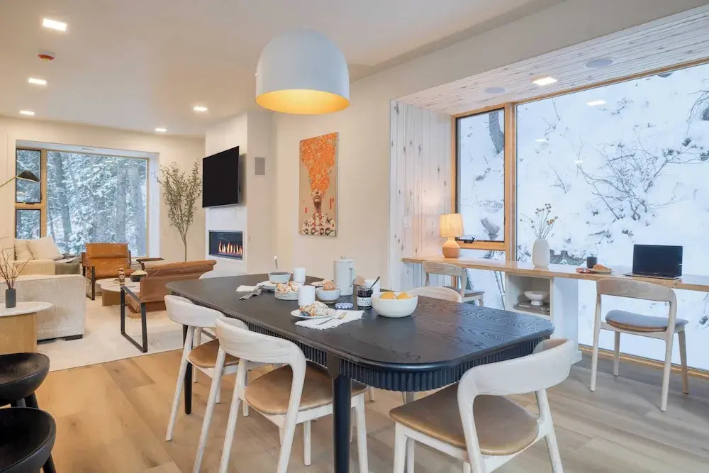 Luxury Ski Home w/ Hot Tub Near Trails & Downtown Parkview Mountain House