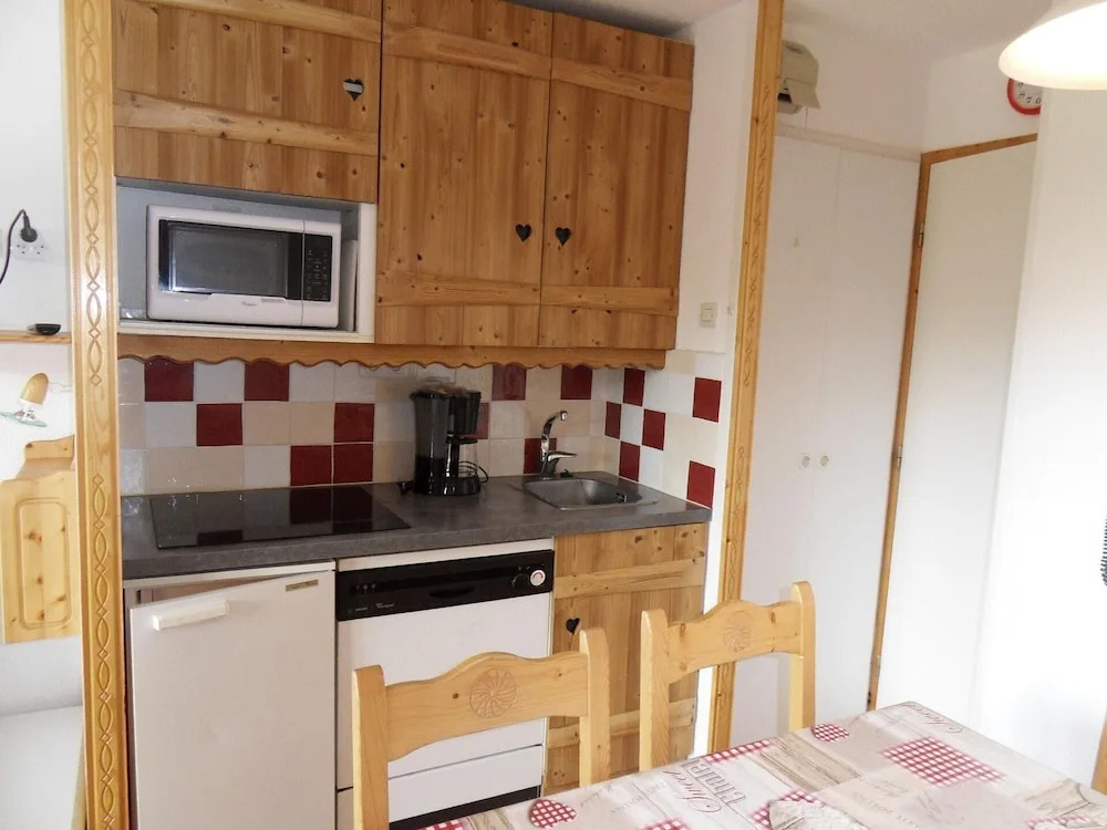 Belle Plagne Two-room Apartment on Slopes for 5 People of 27mâ² Th422