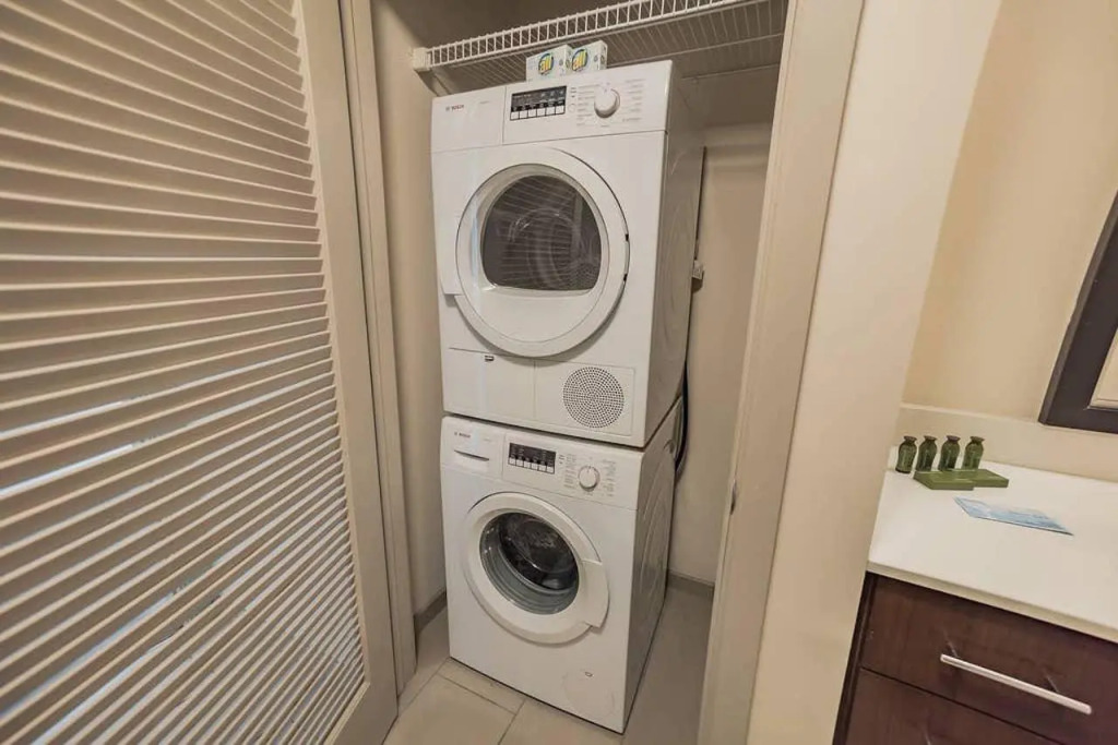 3601 Market 1BR #1204