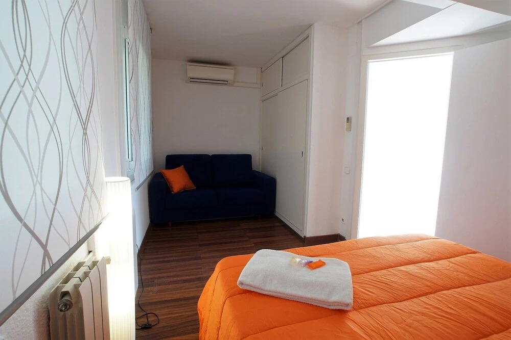 Mayflower Be my Guest Castelldefels