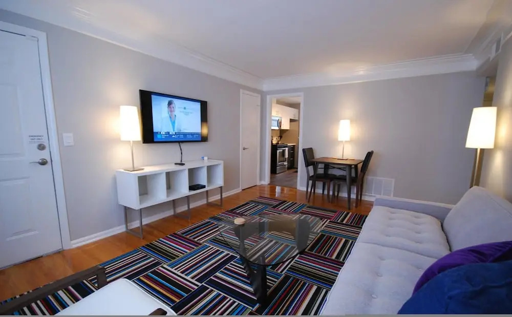 B2bc Convenient Condo Perfect for Long Term Stay Near Shepherd Center