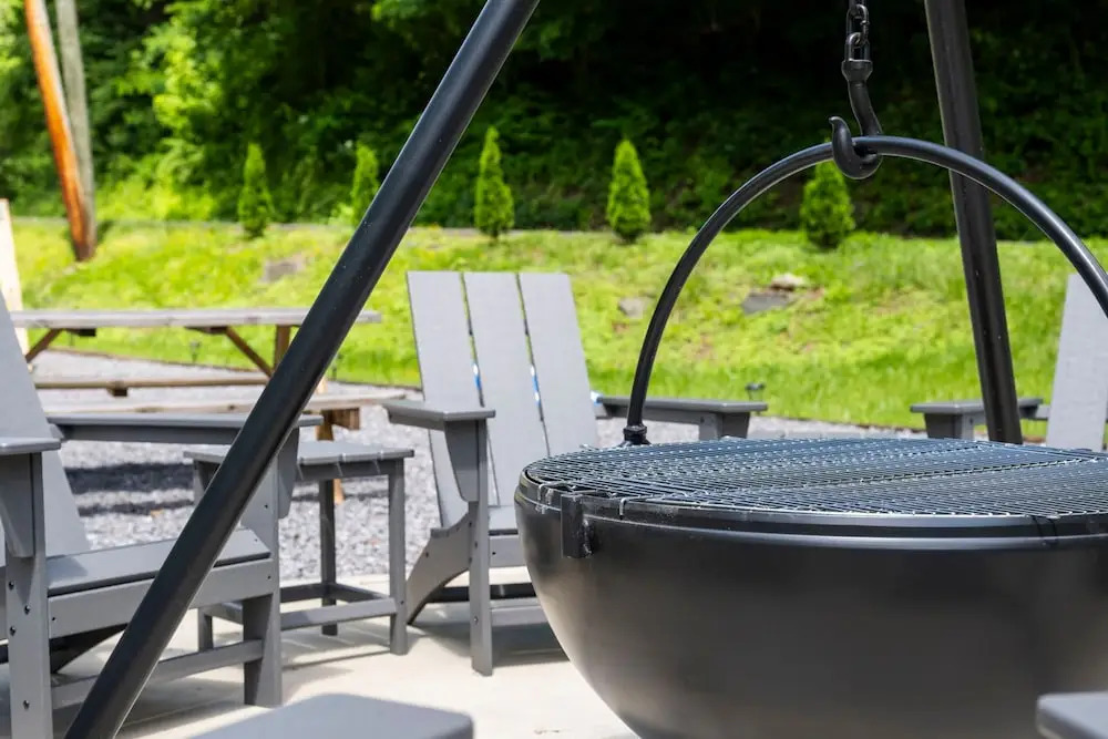 2bdrm Cabin 4 Gburg Pet Friendly Firepit Games
