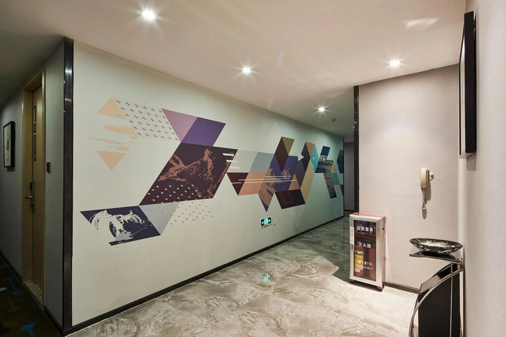 Insail Hotels Guangzhou XiMenKou Subway Station Branch