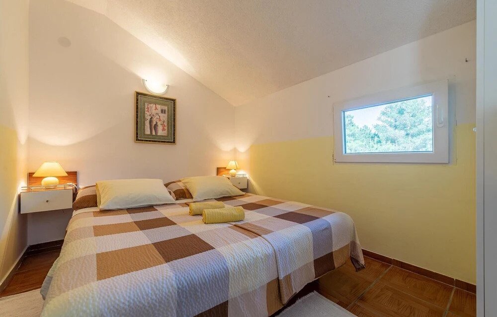 Awesome Apartment in Vir With 2 Bedrooms and Wifi