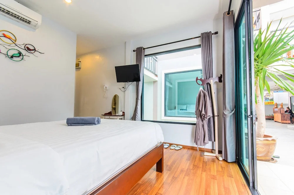Baan Talay Namsai