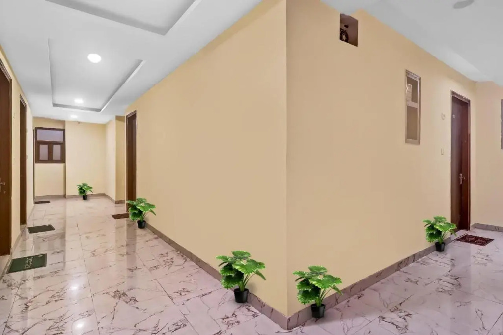 OYO Flagship 70284 Prince Home Stay