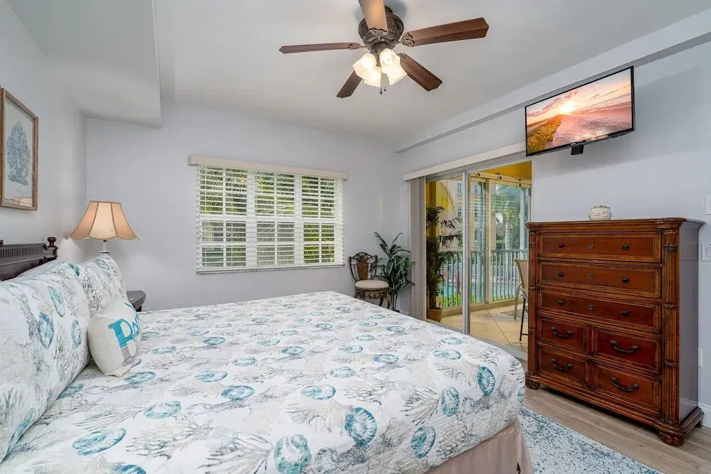 Bella Lago 323 Your Home Away From Home In Paradise! - 7431 Bella Lago Drive 2 Bedroom Condo by RedAwning