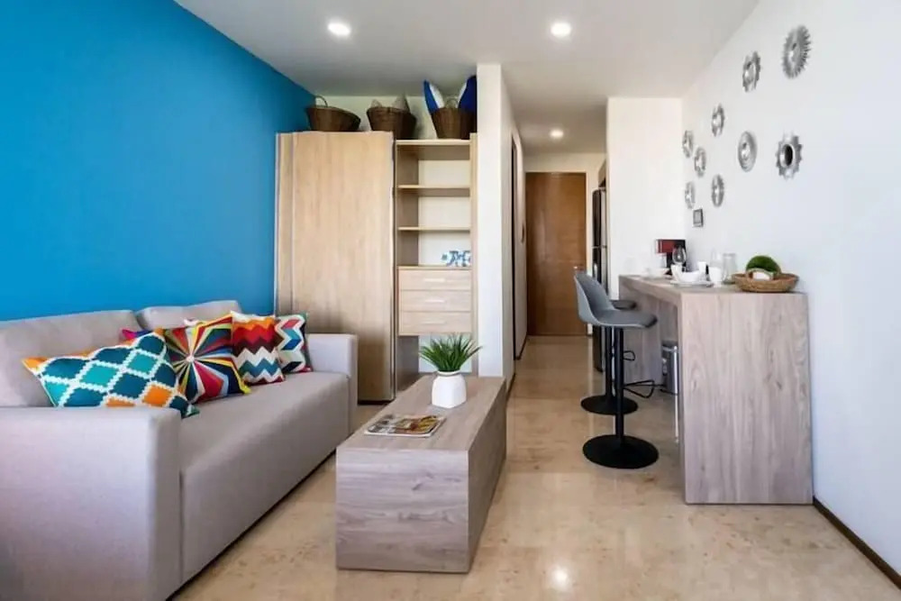 Apartments near 5th Avenue with Rooftop Ocean View