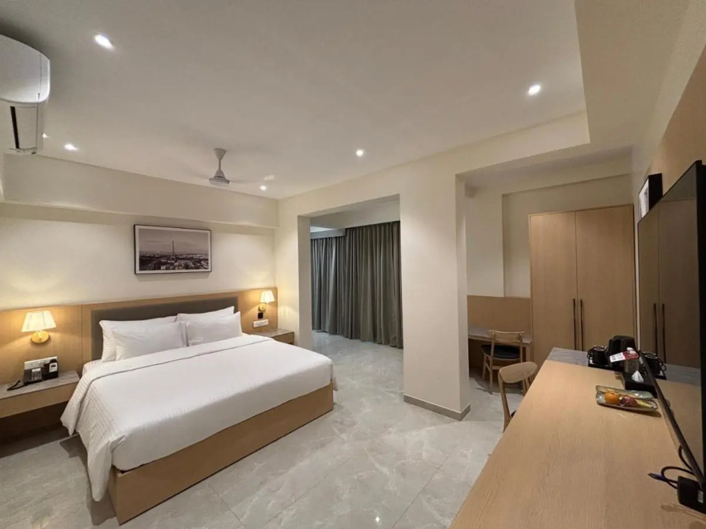 Mastiff Hotel Hinjawadi Pune