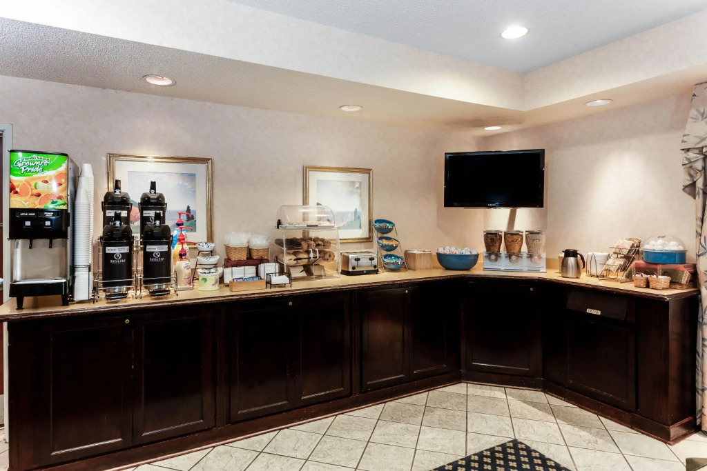 La Quinta by Wyndham Milwaukee SW New Berlin