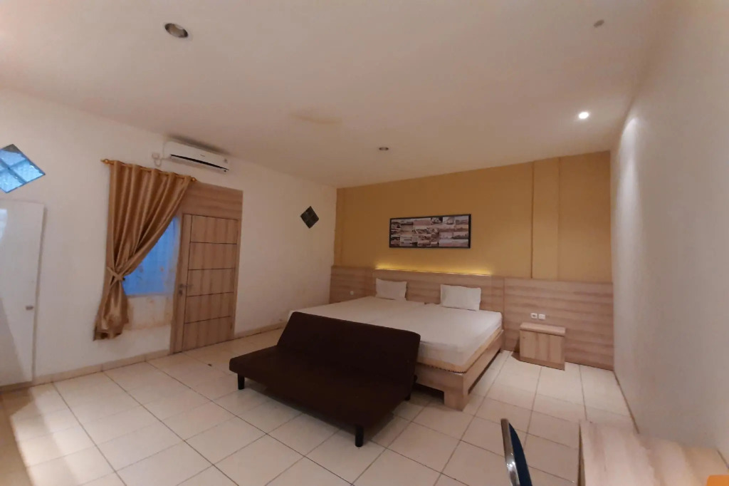 SPOT ON 2869 Ionia Homestay