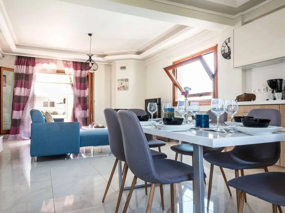 Leo - Unique Sea View Apartment