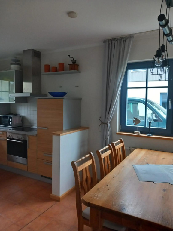 FERIENHAUS SOMMERTRAUM - KINDERFREUNDLICH - 3 Schlafzimmer, Garten, Bad und G-WC, Kaminofen
