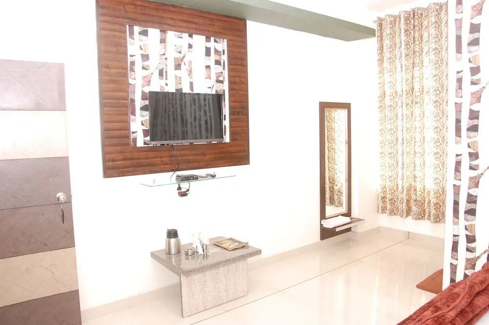 Hotel Prem Bandhan