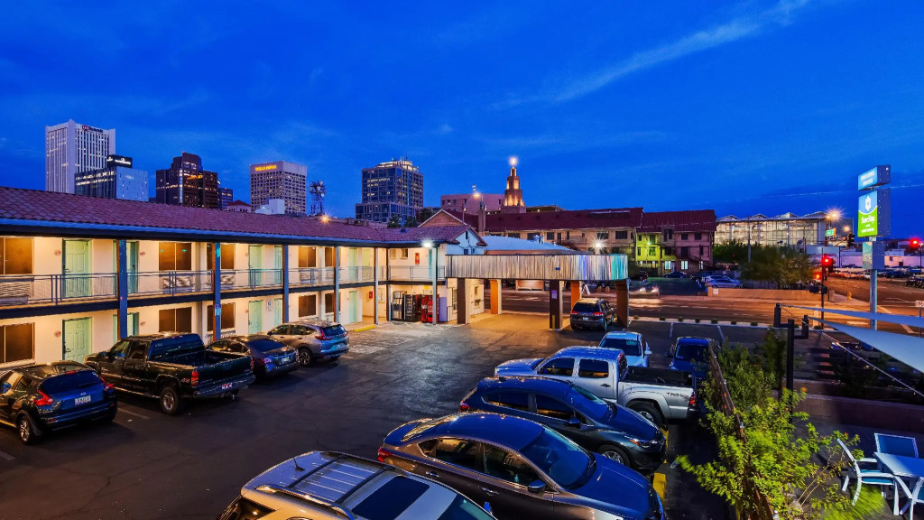 Downtown Phoenix Hotel