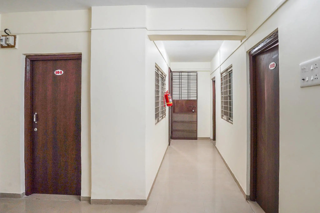 Hotel Vrindavan by OYO Rooms