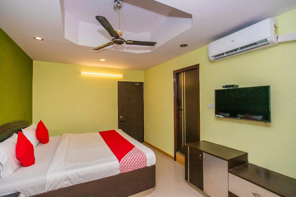 OYO 78998 Flagship The Hotel Nalanda