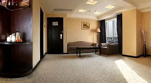 Lifu Hotel - Huang Pu Road Run Du