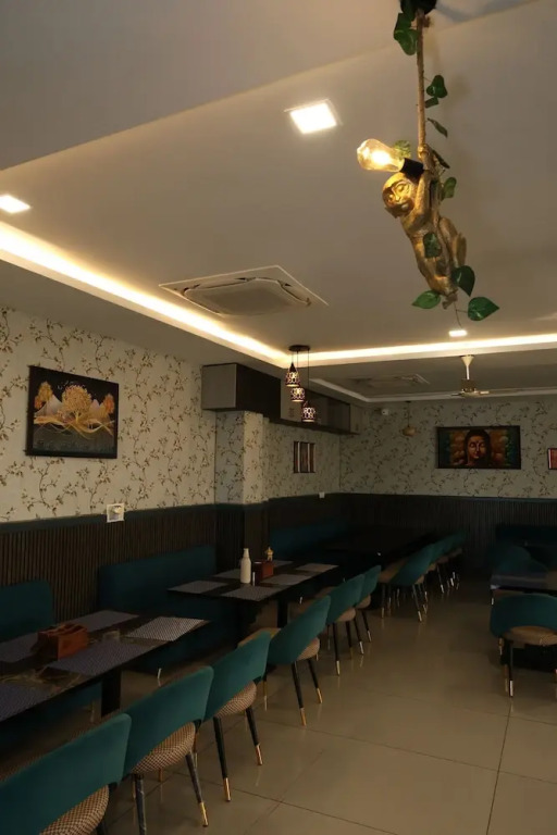 Aries Inn