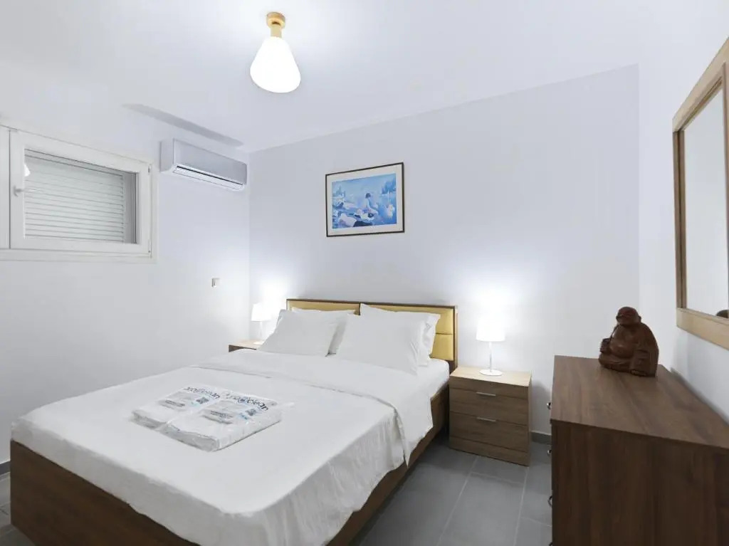 2 bedroom aprtmnt next to Hilton and all hospitals